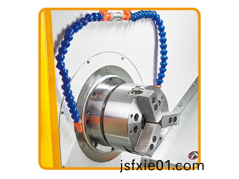 刀墖數(shu)控車(che)牀（可(ke)加(jia)工(gong)400長）